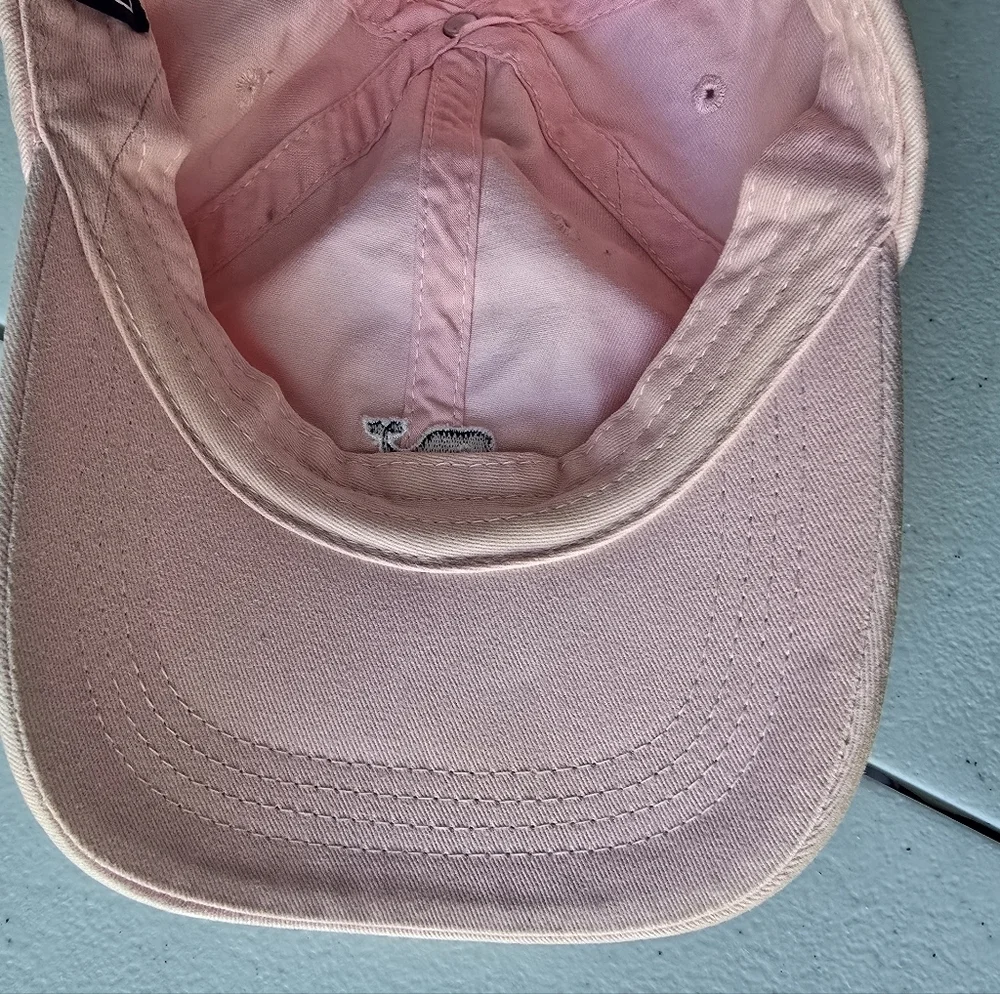 Vineyard Vines pink womens trucker cap hat snap back one size embroidered cap